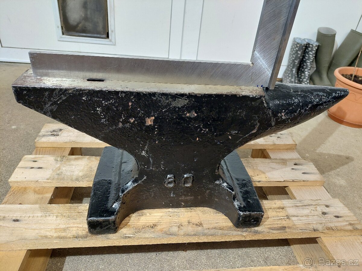 Kovářská kovadlina 80kg - nová - uloženka - 5