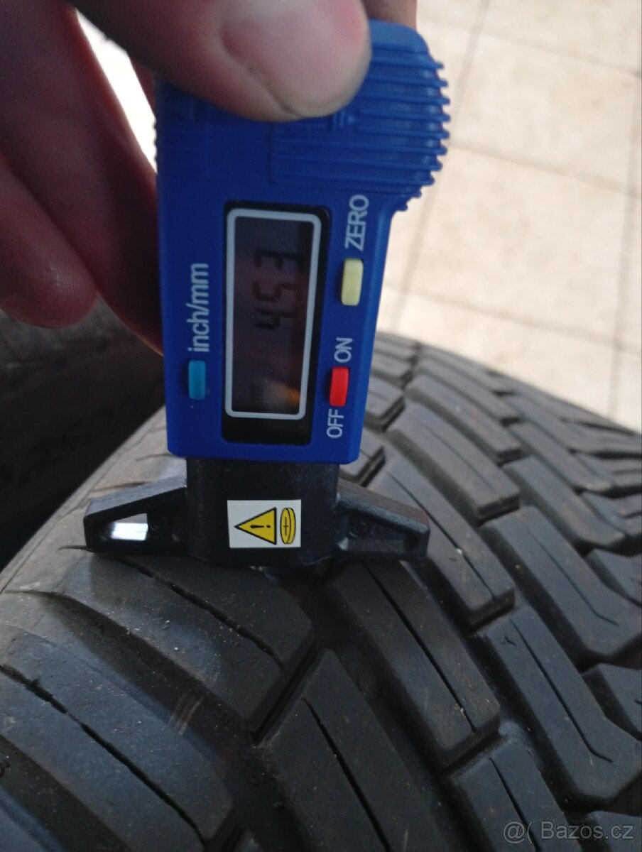 Celoroční 225/55R18 - 5