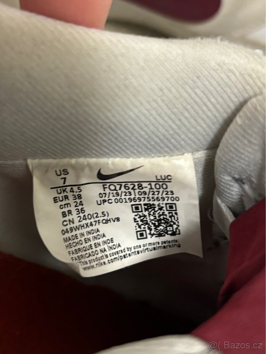 Tenisky Nike 38 - 5
