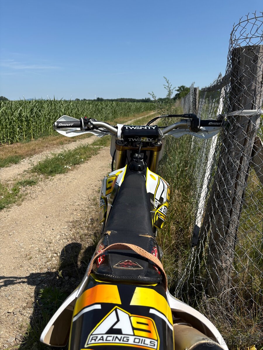 Suzuki rmz 250 2005