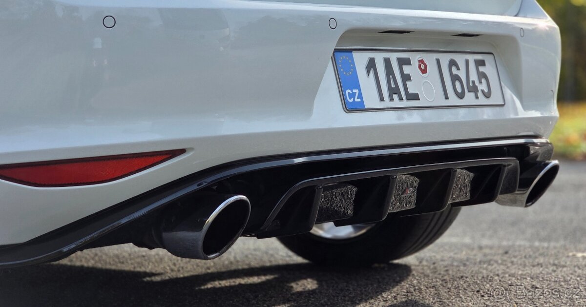 Volkswagen Golf 7 GTI 2.0 TSI 162 kW - 5