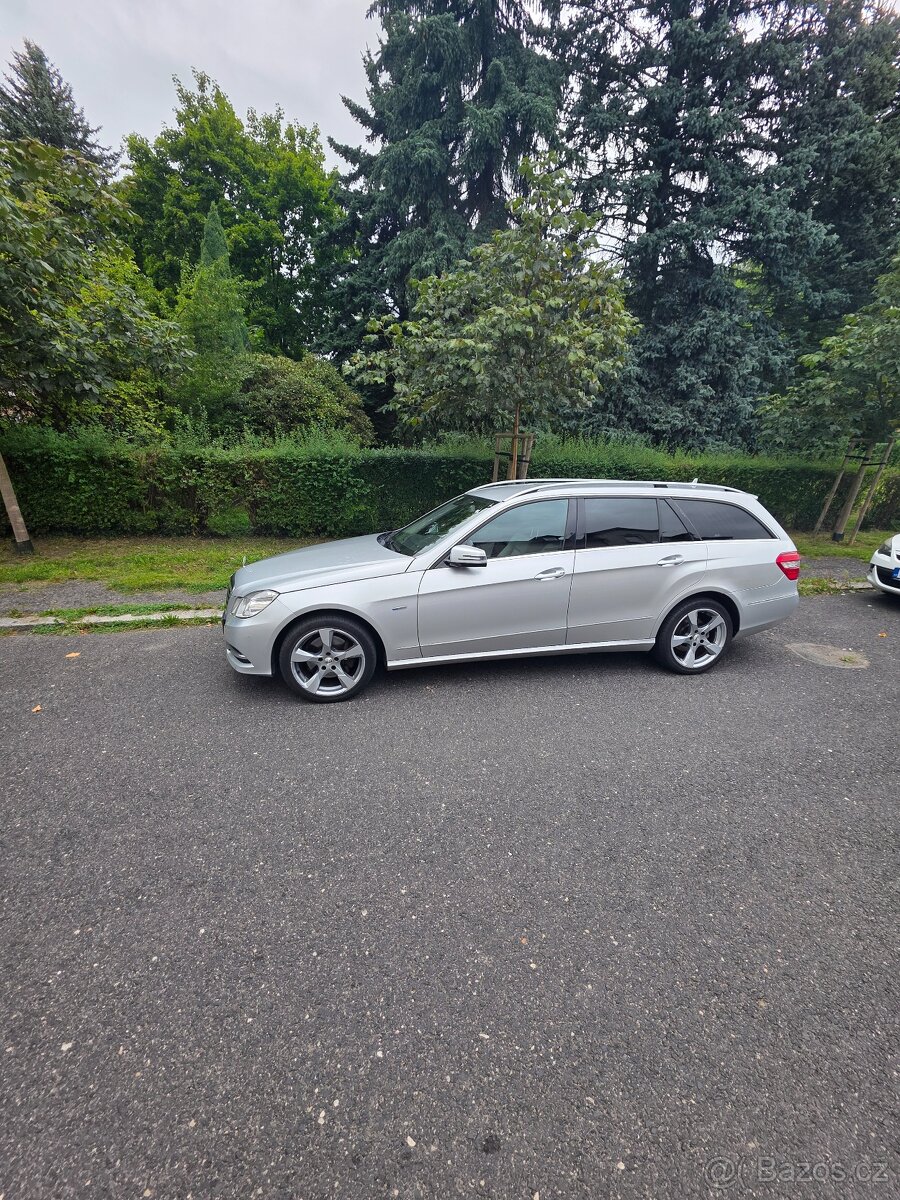 Prodám Mercedes Benz E 350 4 matik - 5