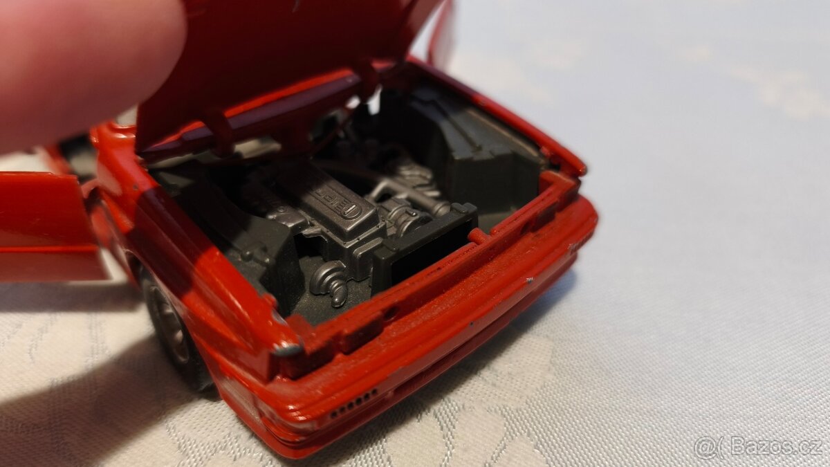 Audi Quattro 1:24 Bburago - - 5