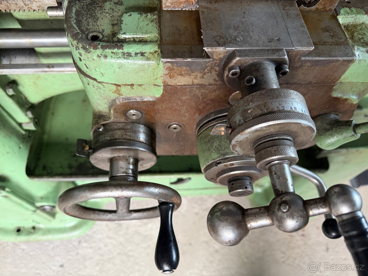 Soustruh TOS S28 - 5