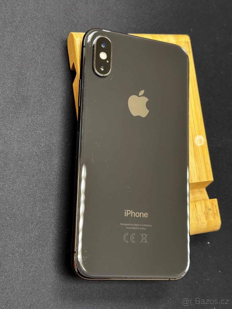 Apple iPhone Xs 256GB Šedý - 5