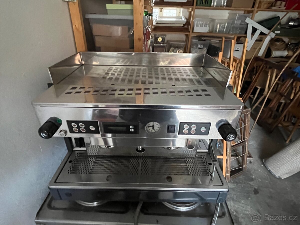 Kávovar dvoupákový ( gastro ) - 5