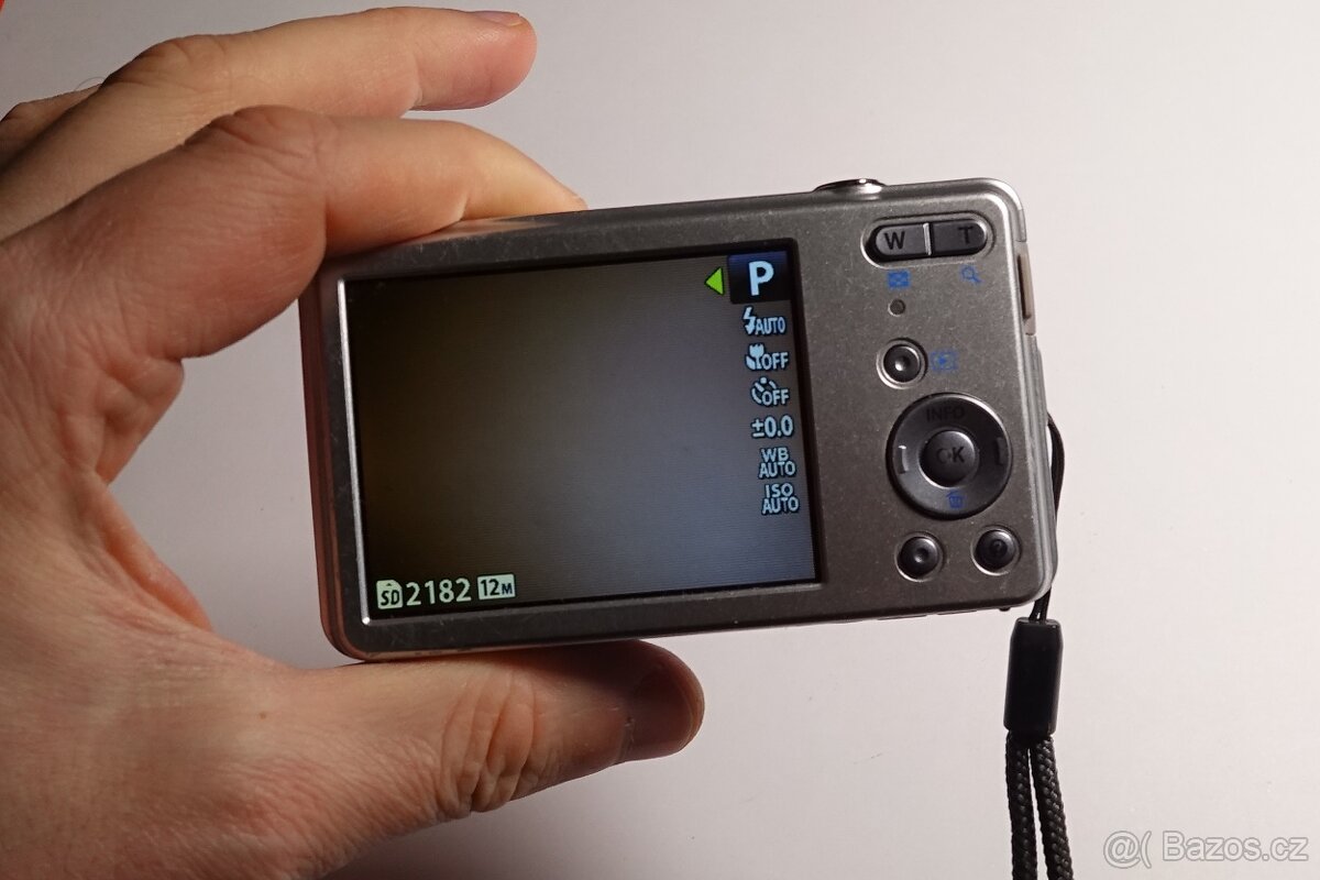 Olympus VG-150 stříbrný - 5