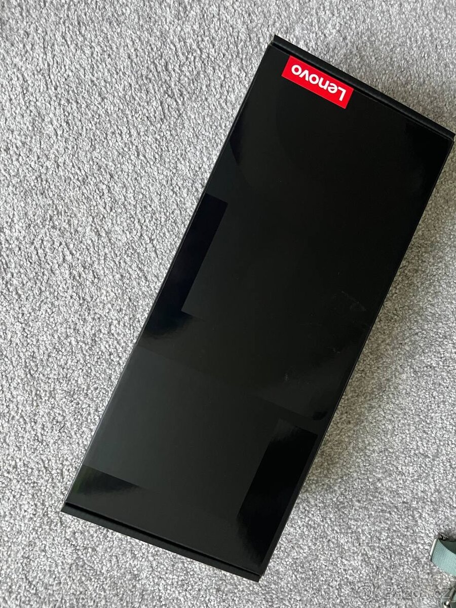 Lenovo Legion Go - 5