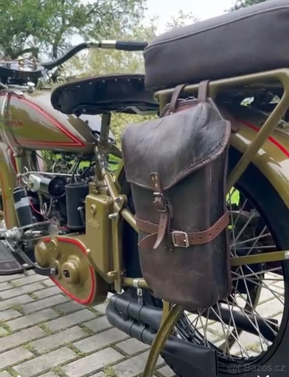 Harley Davidson model D - 5