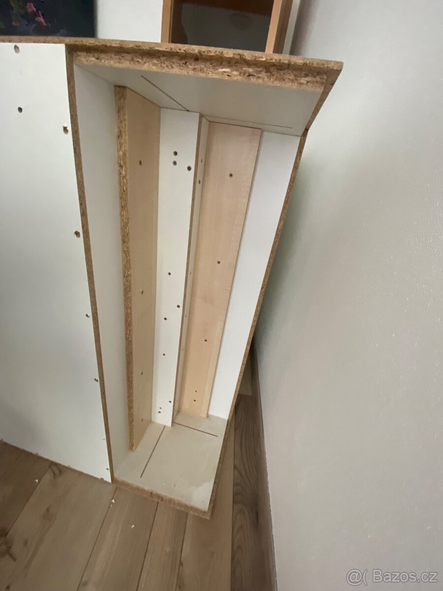 Rohová skříň - 5