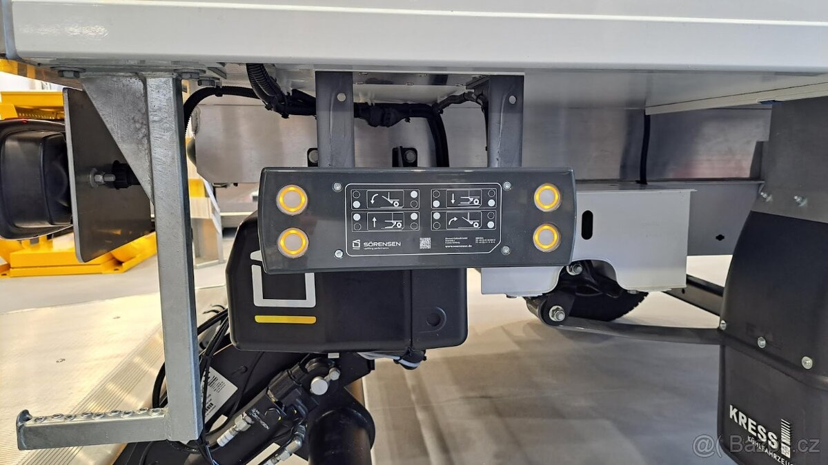 Prodám novou 12V plošinu Sörensen 750kg - 5