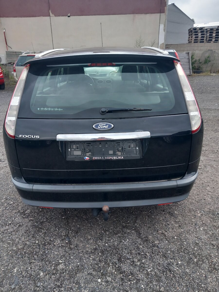 Ford focus MK 2 TITÁNIUM - 5