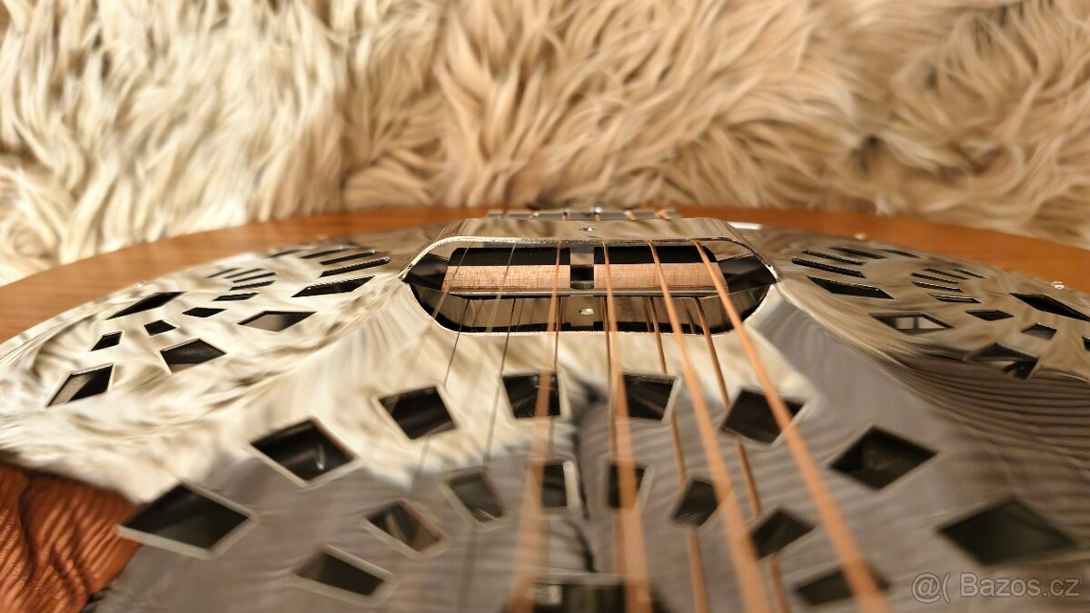 Epiphone Dobro Hound Dog Deluxe Round Neck Resonator - 5