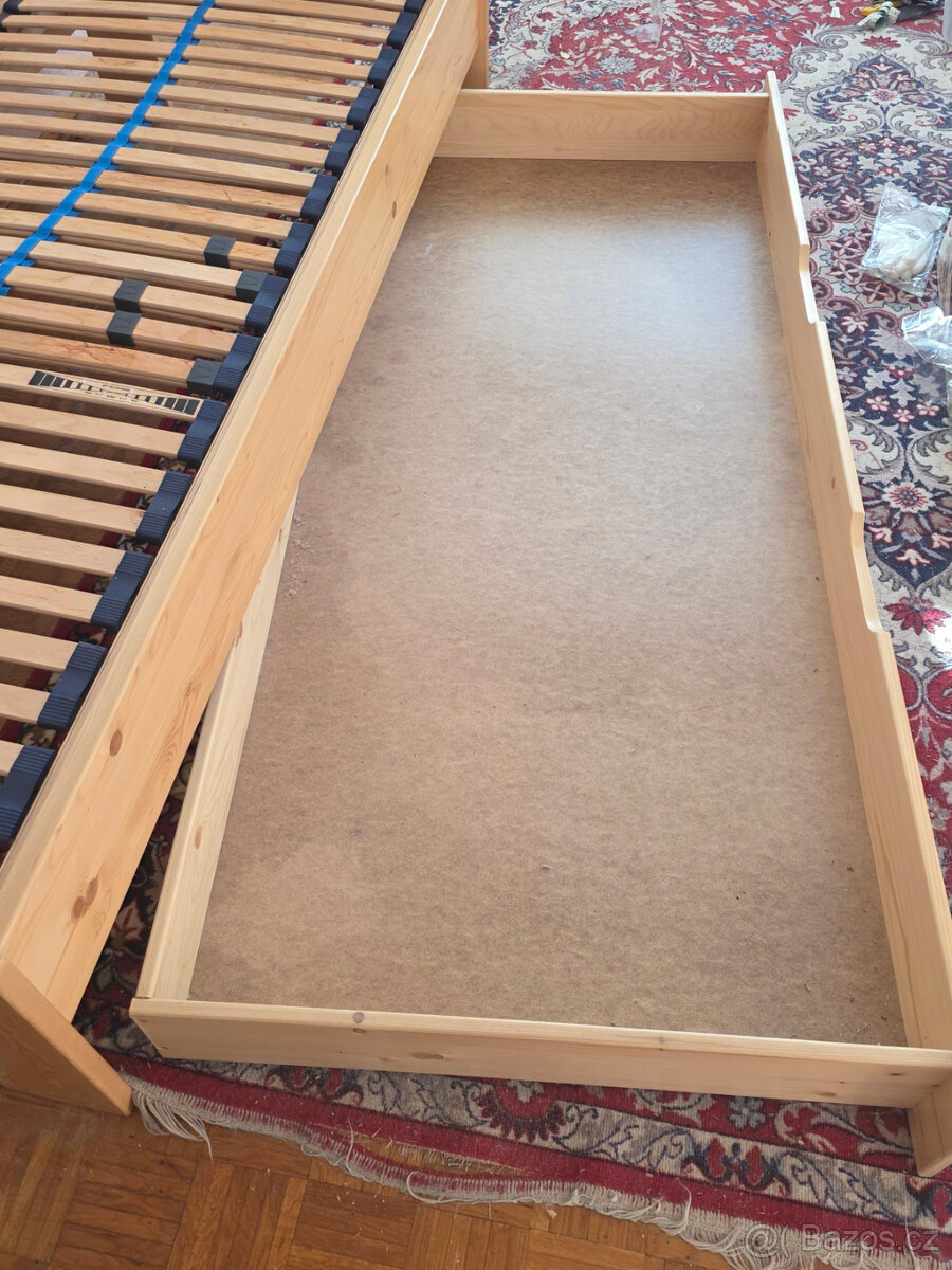 Rám postele s masívu a roštu - 5