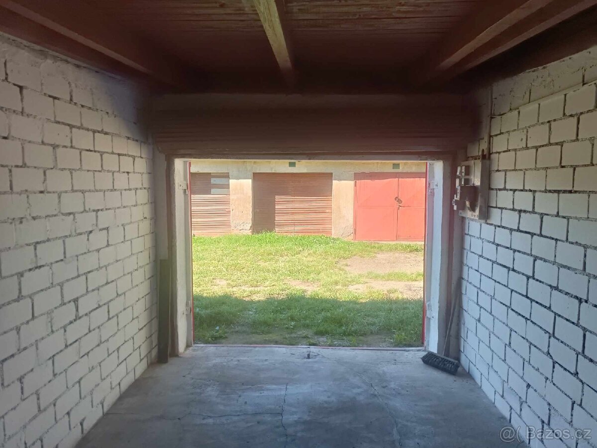 Nájem garáže Příbram Anenská - 5