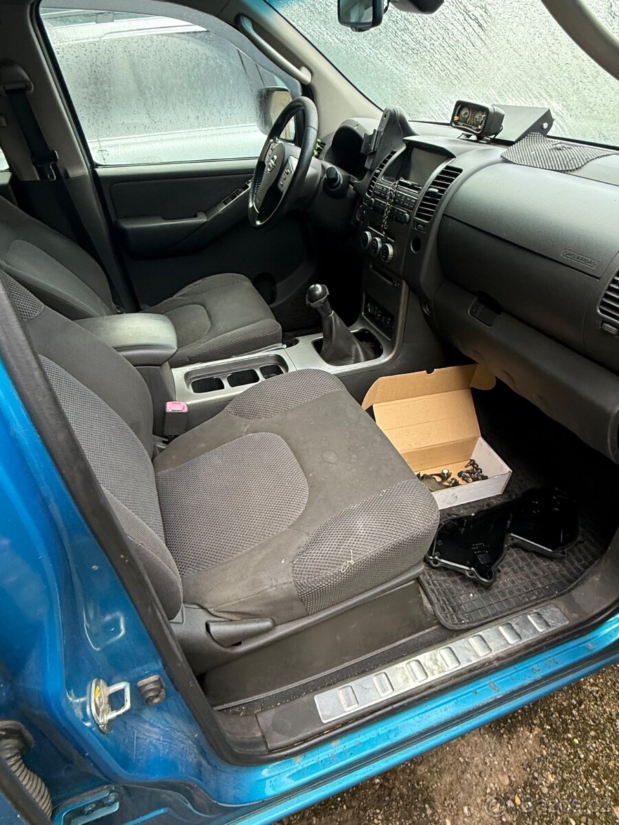 Nissan Navara ND - 5