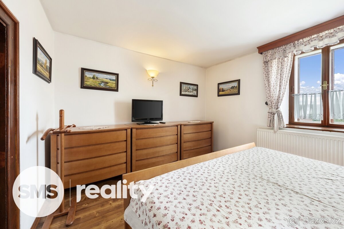 Prodej rodinného domu 4+kk po kompletní rekonstrukci - 5