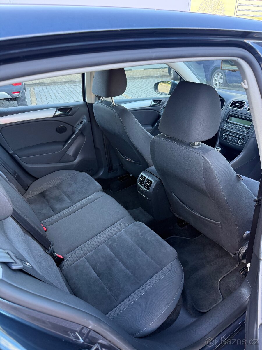Volkswagen Golf 6 2.0 TDI Highline - 5
