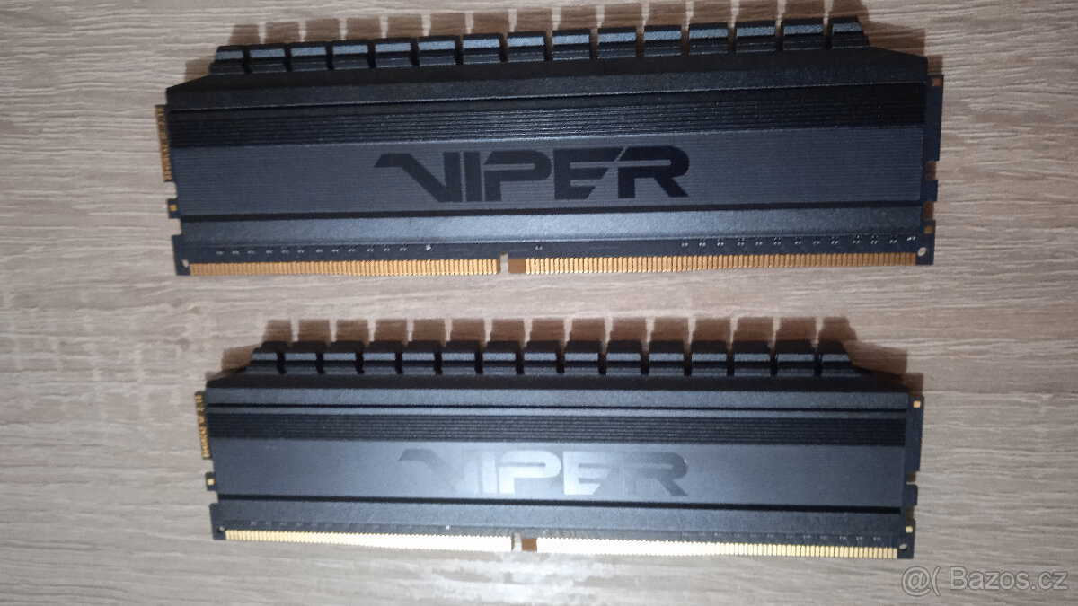 Patriot Viper Blackout 16GB (2×8GB) DDR4 3200MHz CL16 - 5