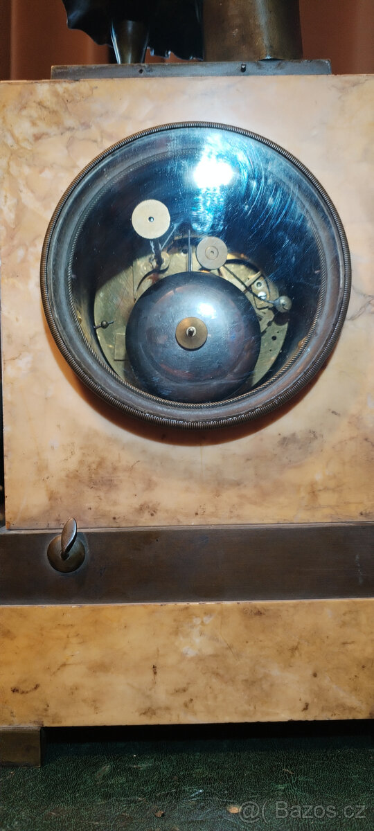 Vzácné stolní hodiny PLNÝ BRONZ JOHANKA Z ARKU. - 5