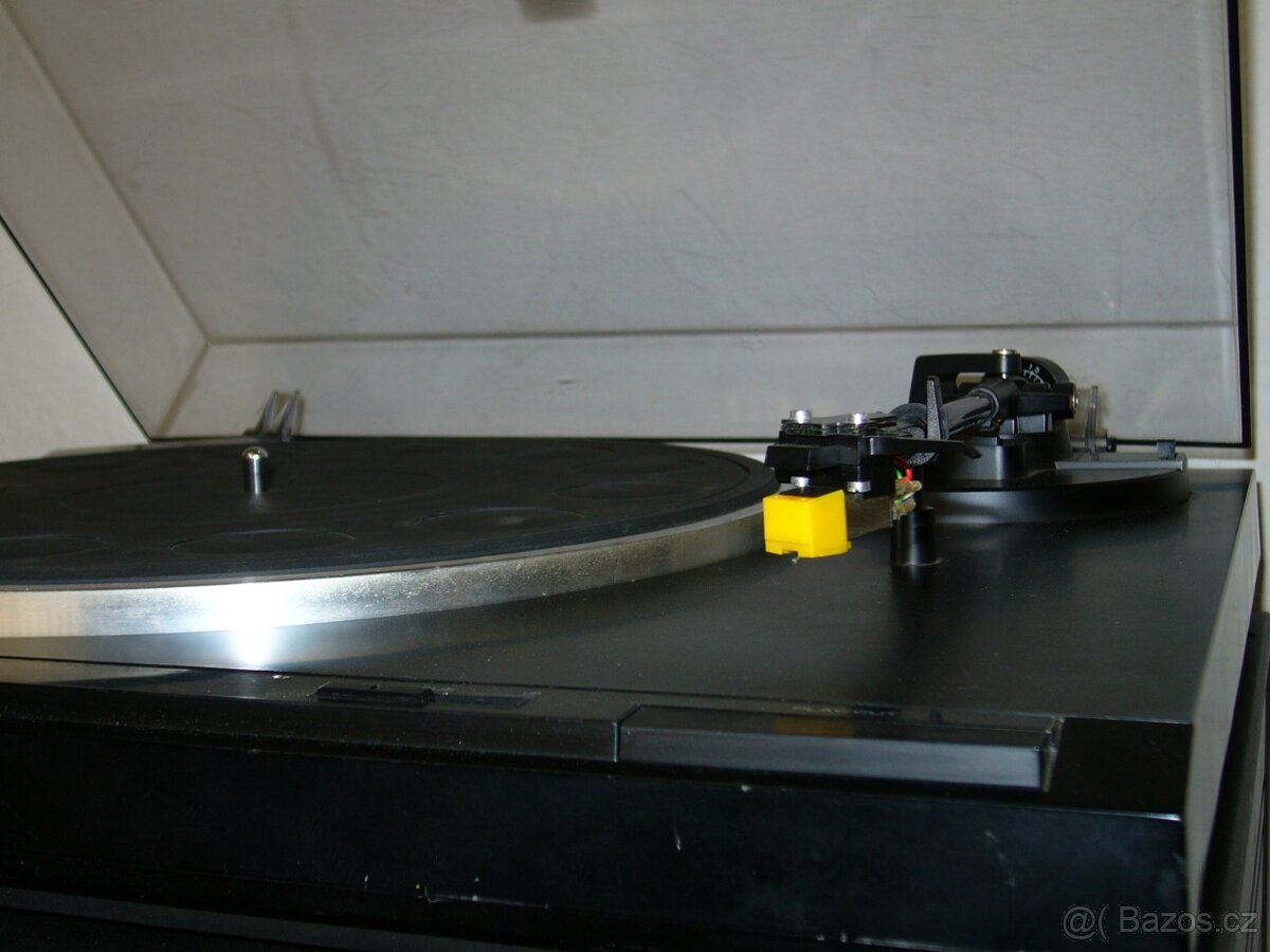 Gramofon Yamaha TT-400. - 5