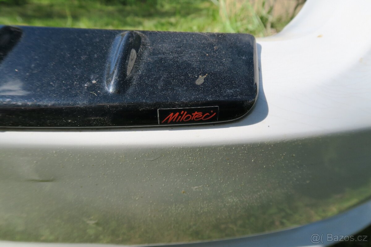Nárazníky Octavia 2 RS - 5
