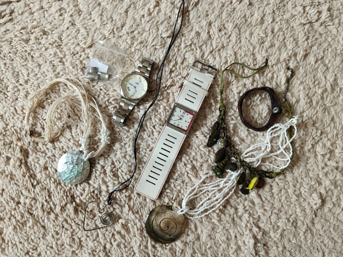 Hodinky, náhrdelníky, náramek - Z DĚDICTVÍ - 5