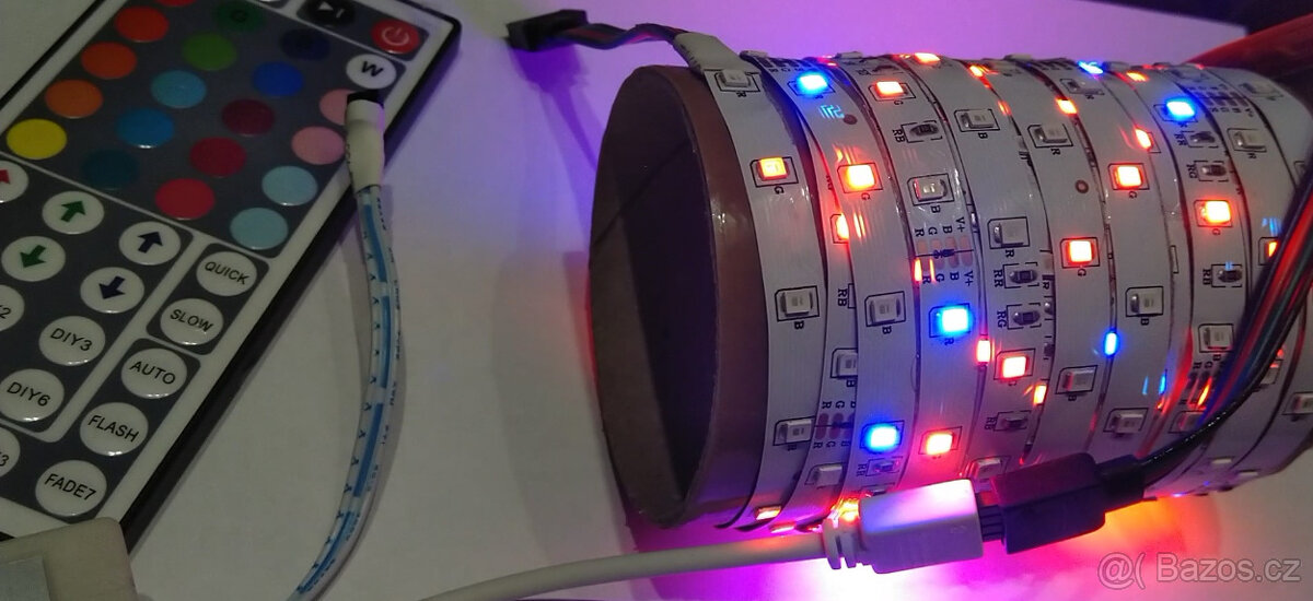 LED pásek RGB cca 3m + dálkový ovladač - 5