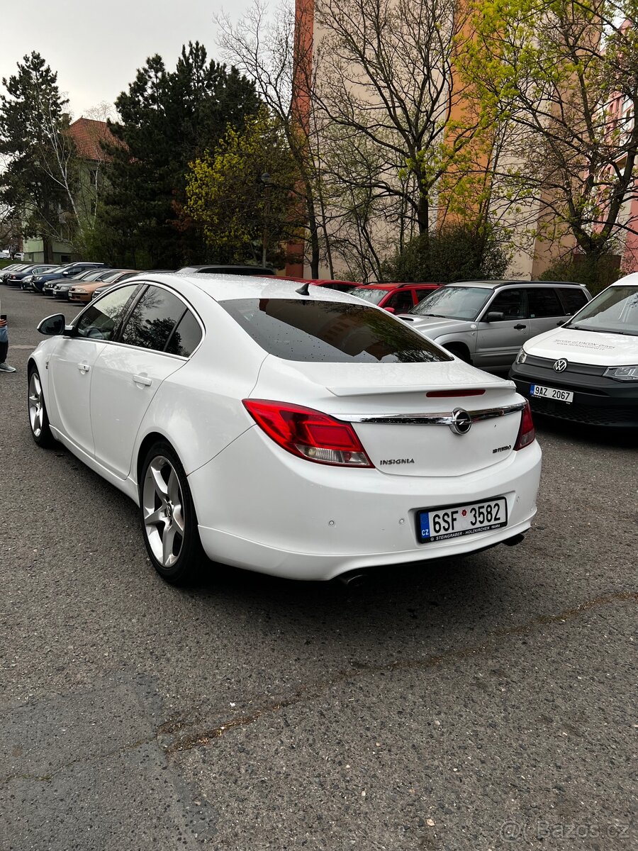 Opel Insignia 2012 rok - 5
