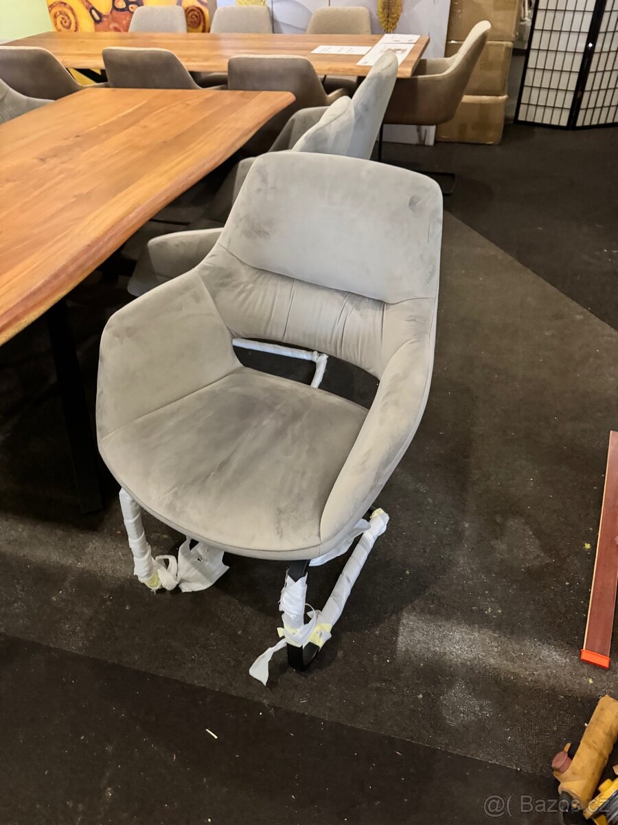 Luxusní NOVÝ Jídelní set s 6 křesly a stolem Akát - 5