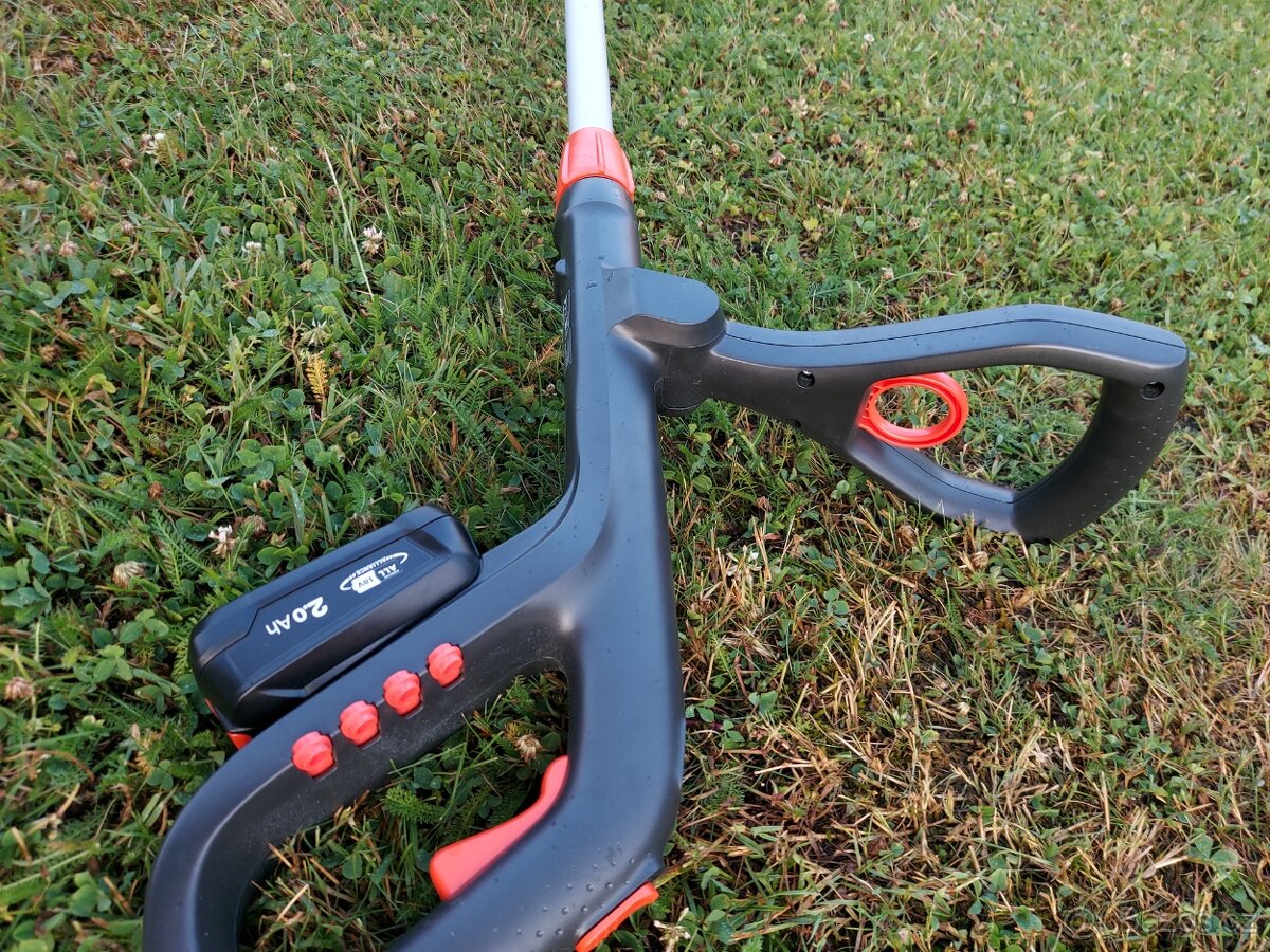 Aku vyžínač Gardena - 5