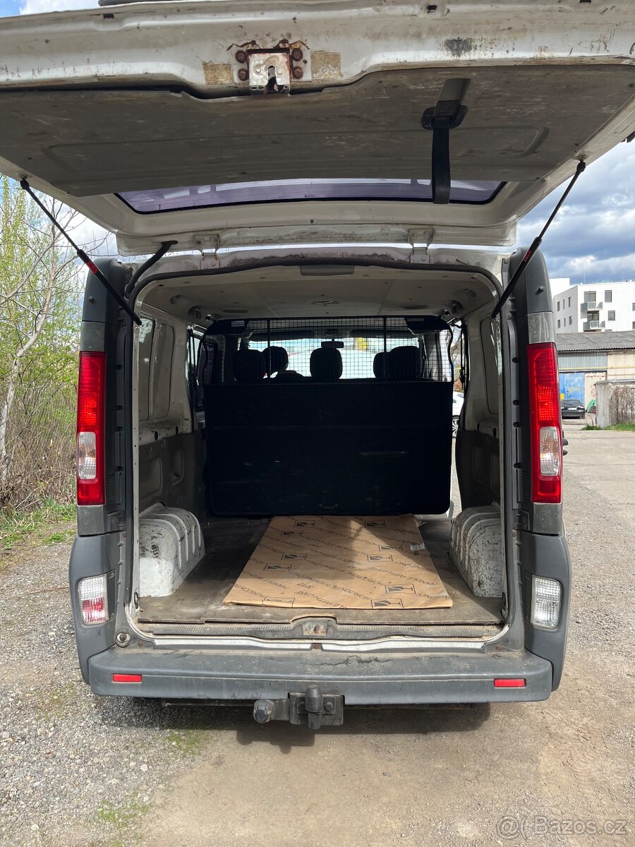 Renault Trafic 2009, 2.0 84 kw, long - vyměním - 5