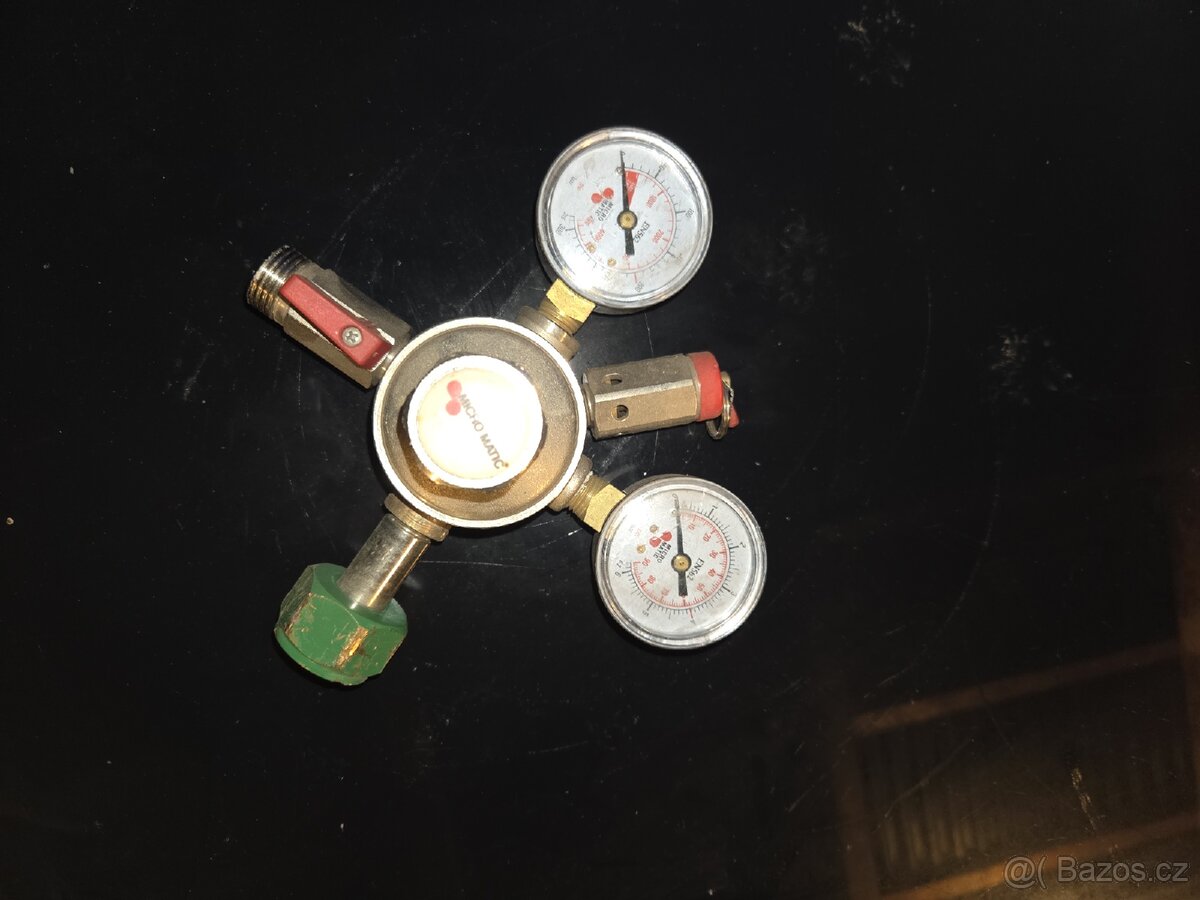 Láhev a hodiny na biogon 80/20 - 5