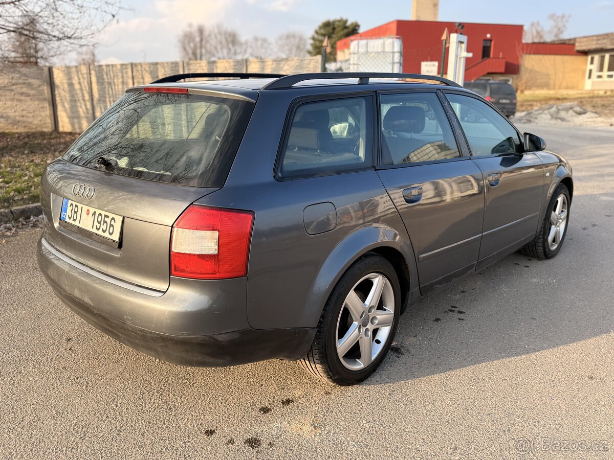 Audi A4 2.5 TDI 120 kW quattro - 5