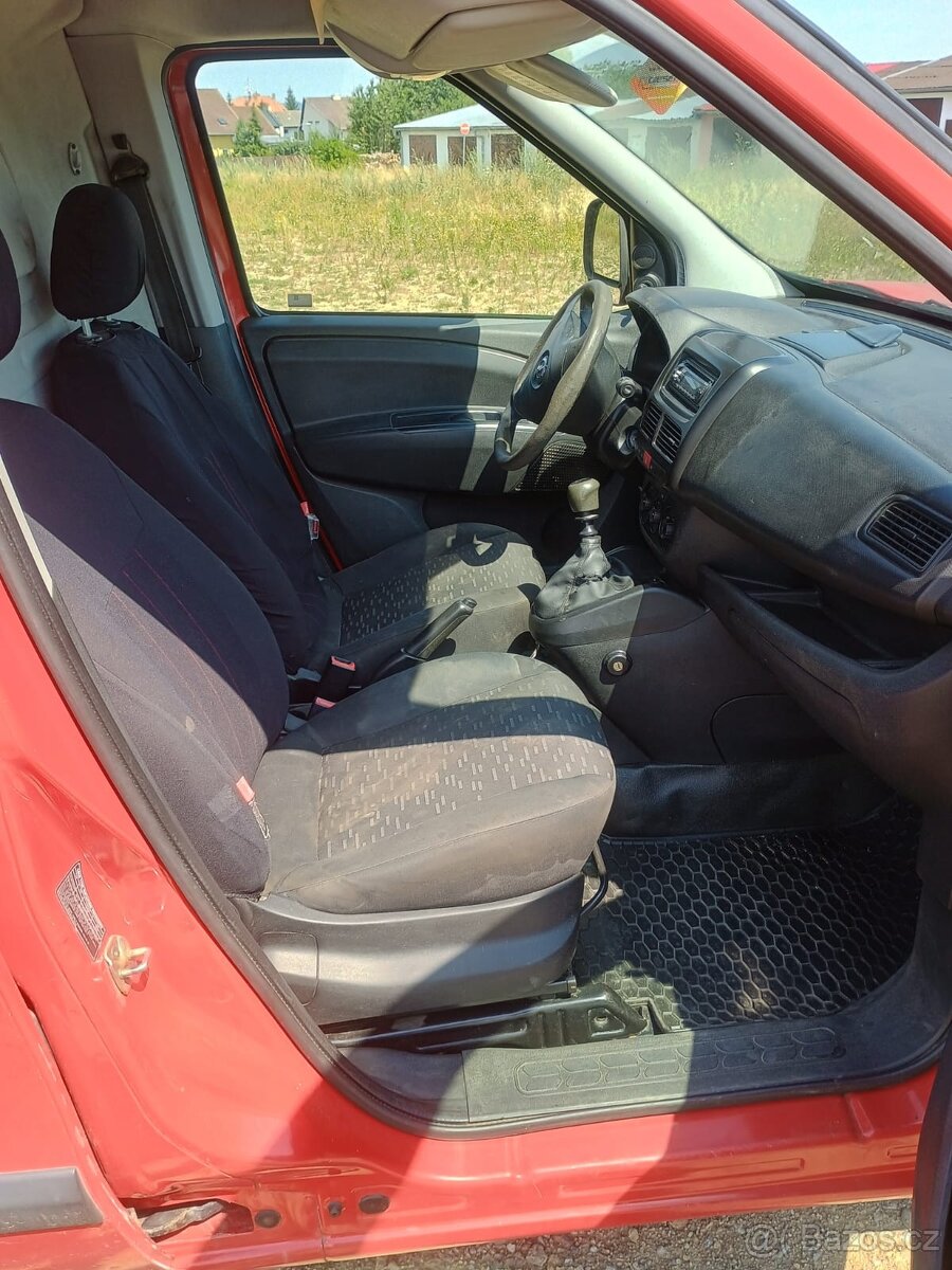 opel combo van 1.4 - 5