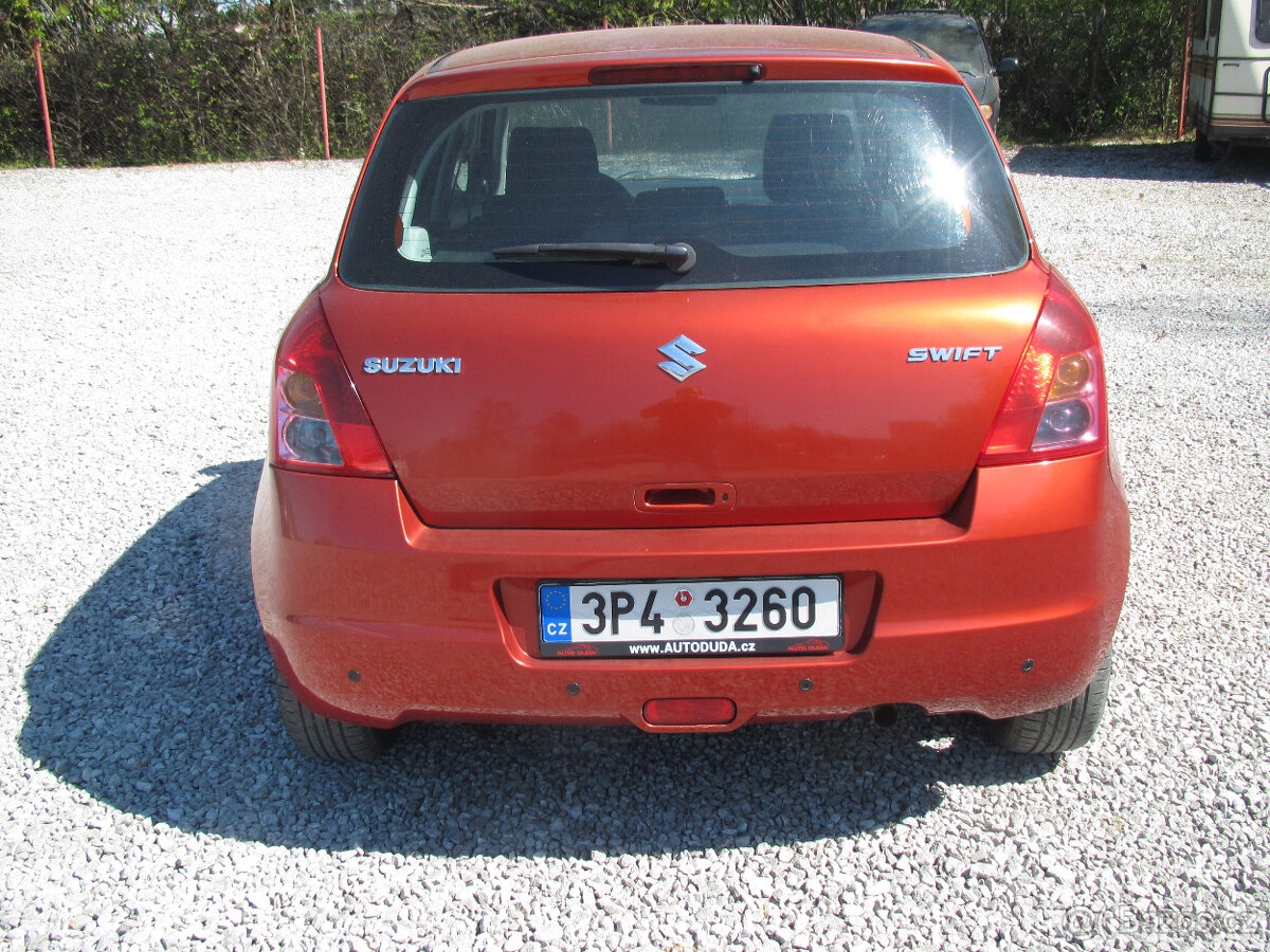 Suzuki Swift 1.3 - 5