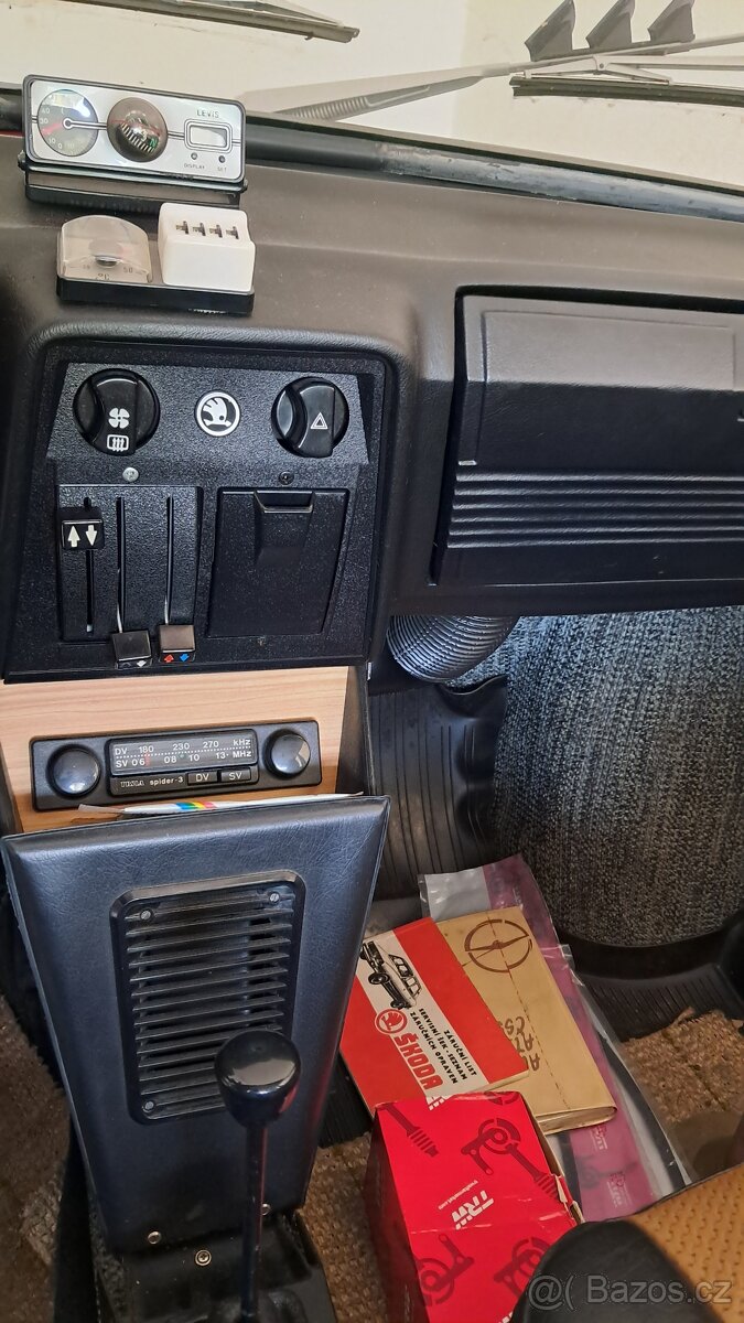 Skoda 120 GLS - 5
