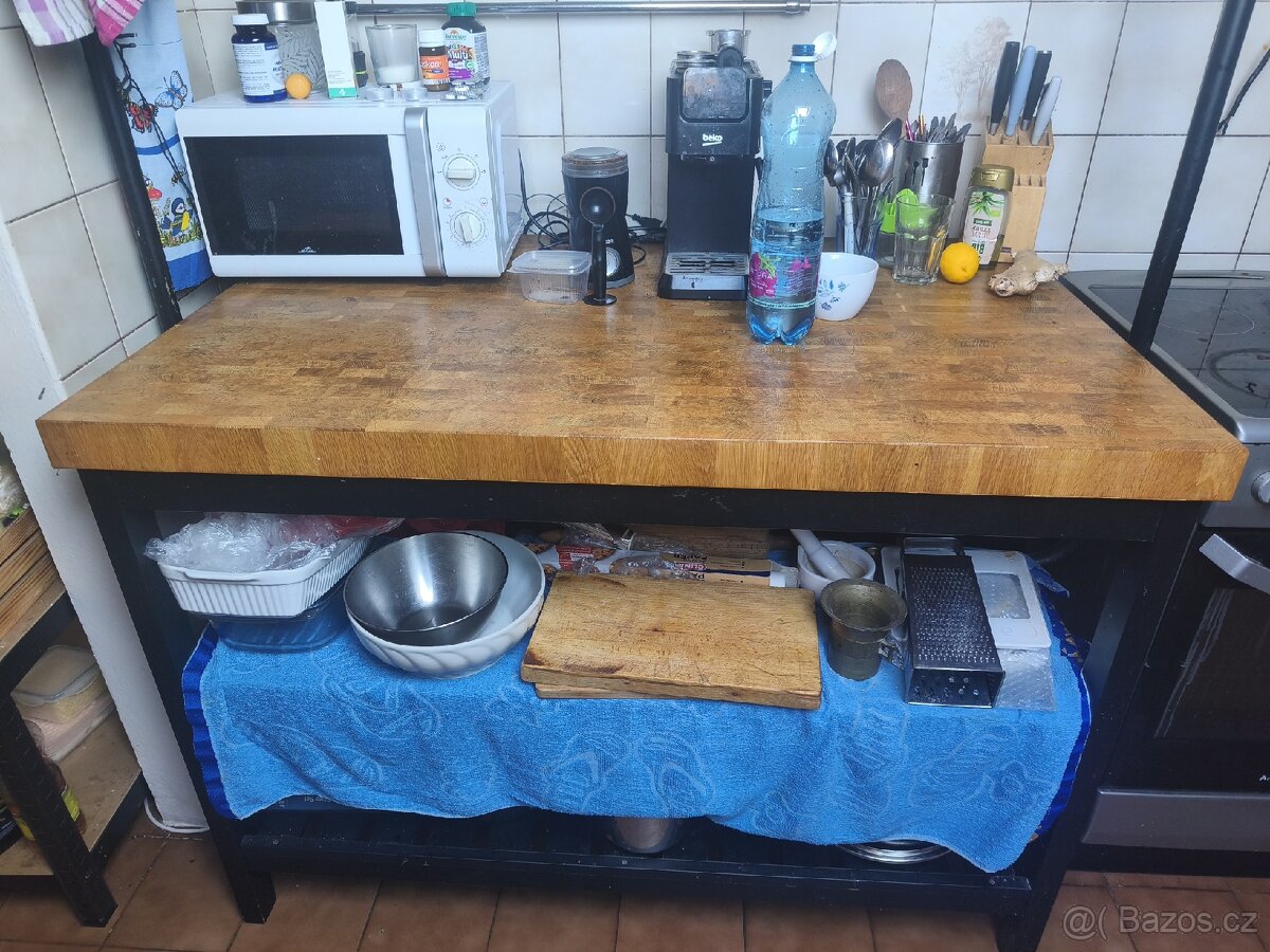 Ostrůvek z masivu z IKEA - 5