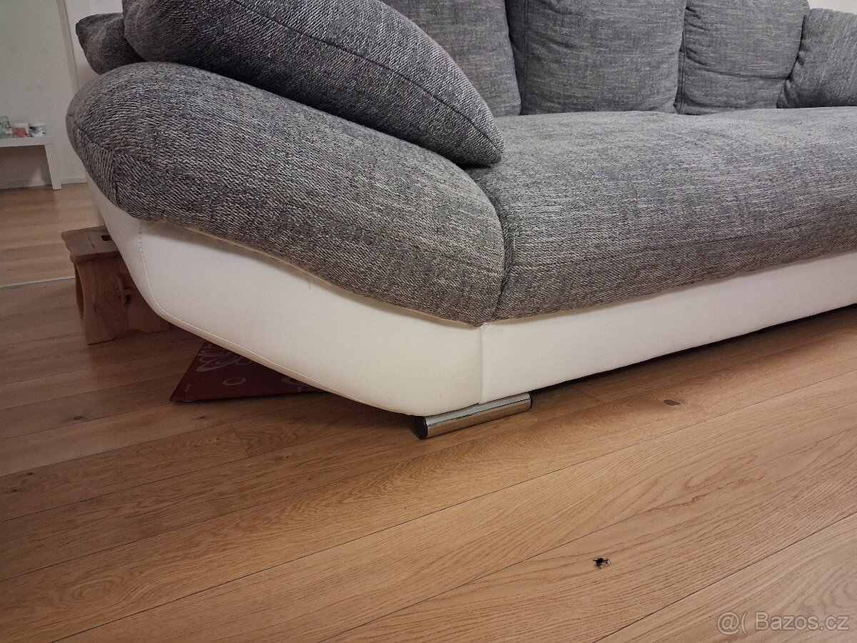 Velká rozkládací sedačka s úložným prostorem - 5