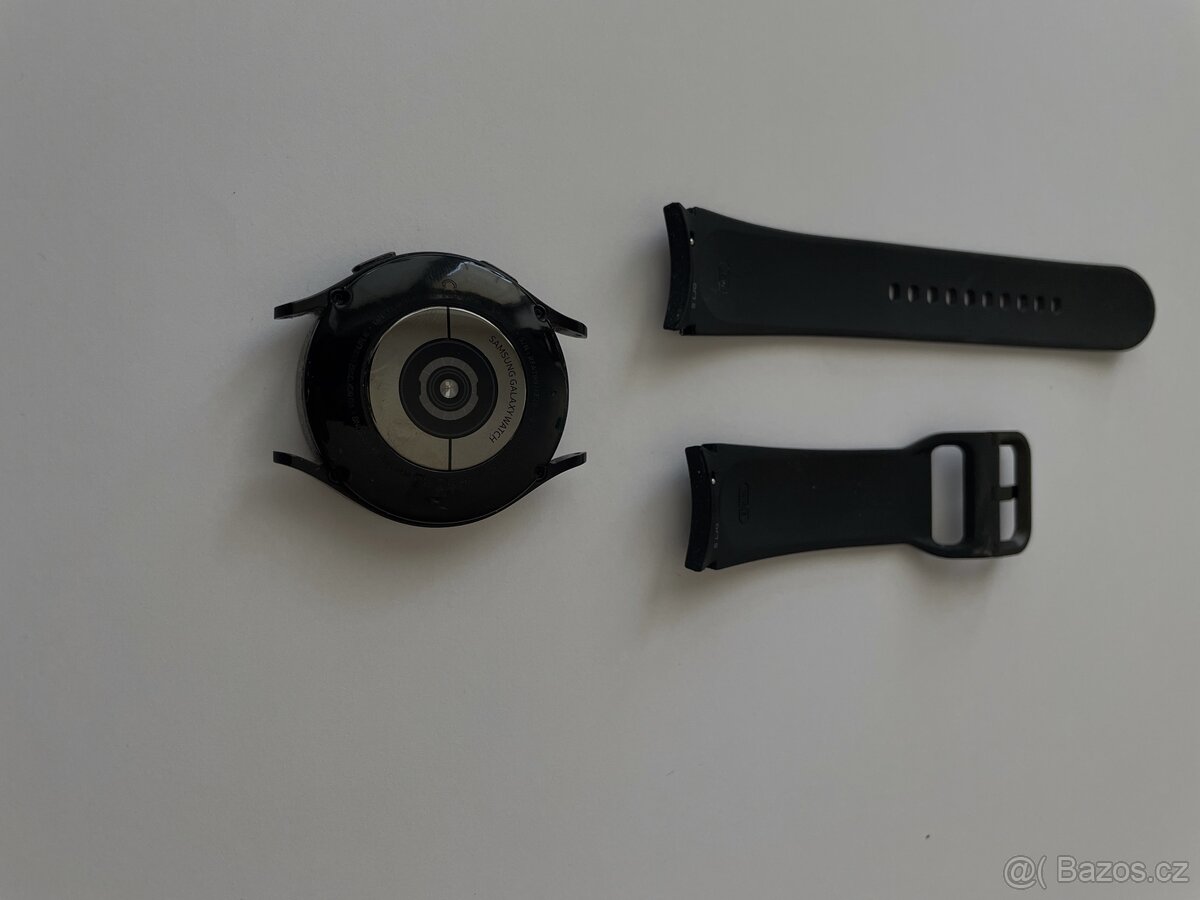 SAMSUNG Galaxy Watch4 - 5