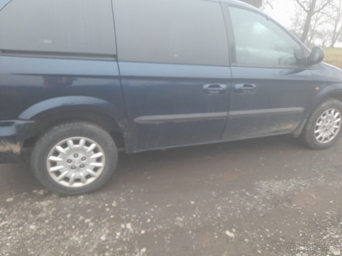 Chrysler Voyager 2.5 CRD - 5