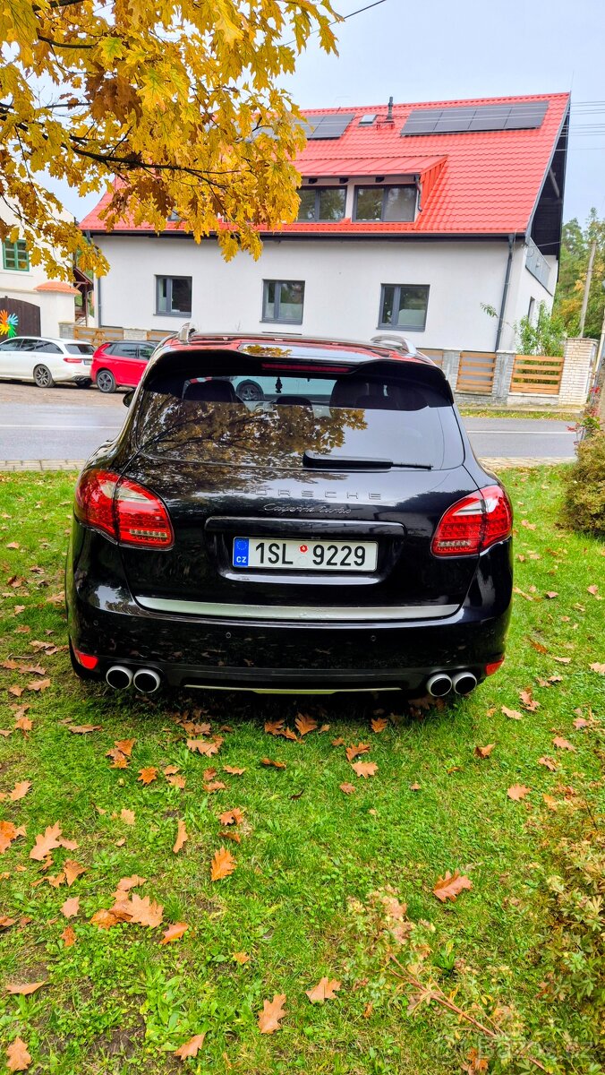 Porsche Cayenne - 5