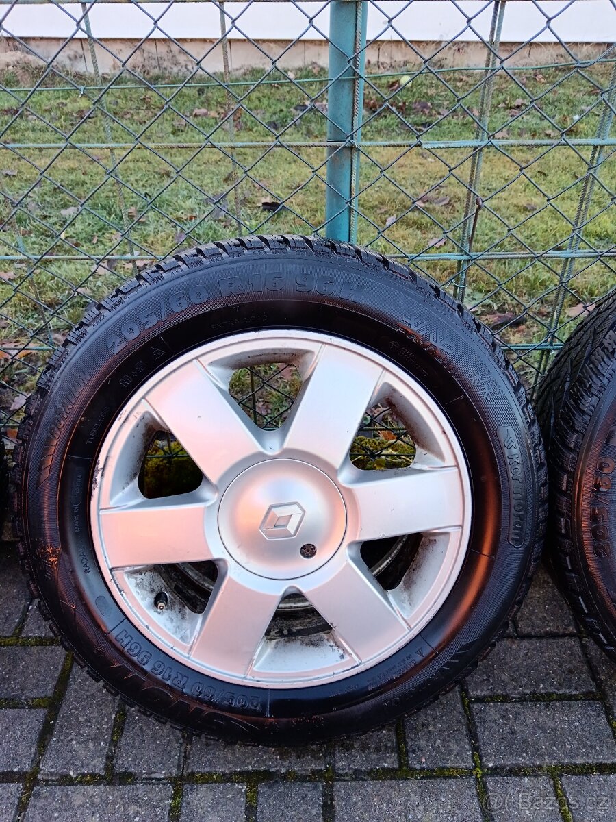 ALU kola ze zimními pneu Renault Scénic - 5