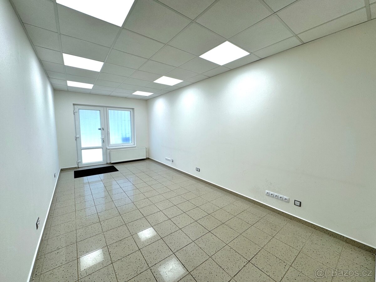 100m2 Komerční prostor, obchod, kancelář, byt, ordinace - 5