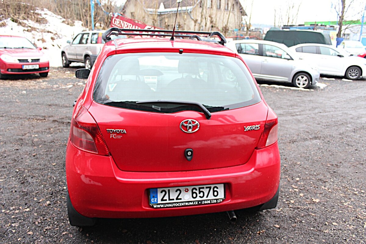Toyota Yaris - 5
