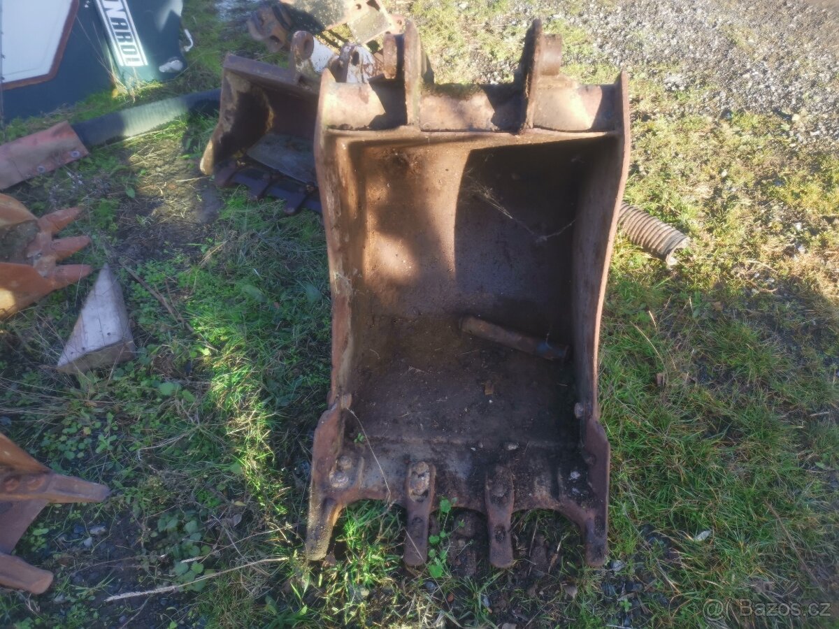 Lžíce traktorbagr JCB - 5