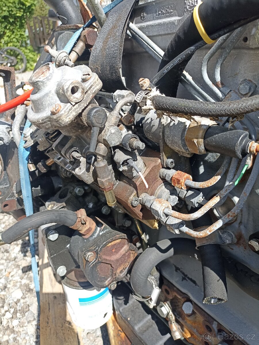 Prodám motor Iveco daily 2.8td 90kw - 5