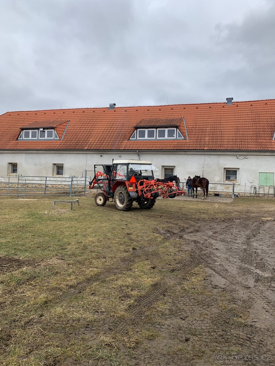 Prodám obraceč shrnovač Kuhn 300 - 5