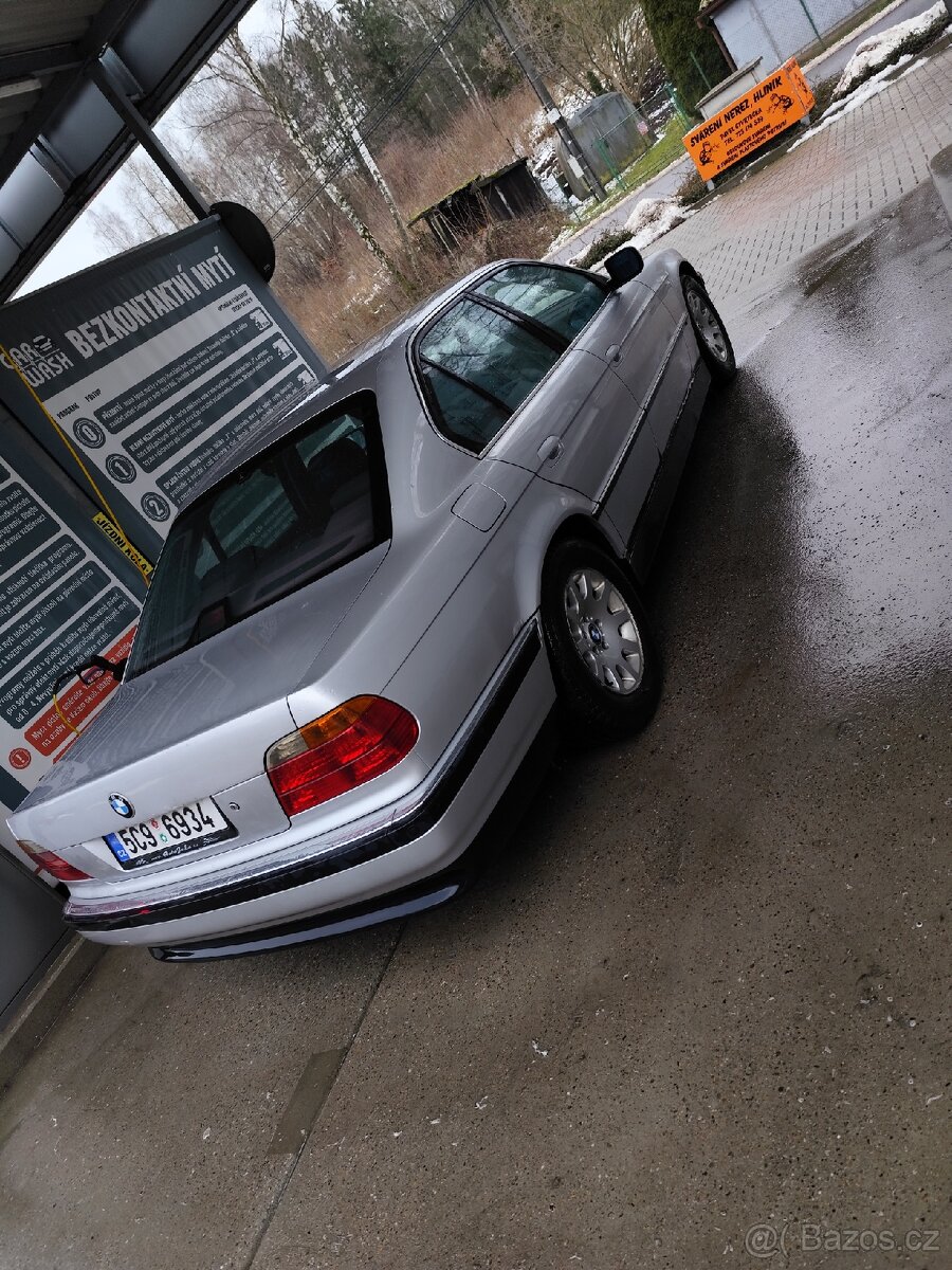 BMW e38 730d 135kw - 5