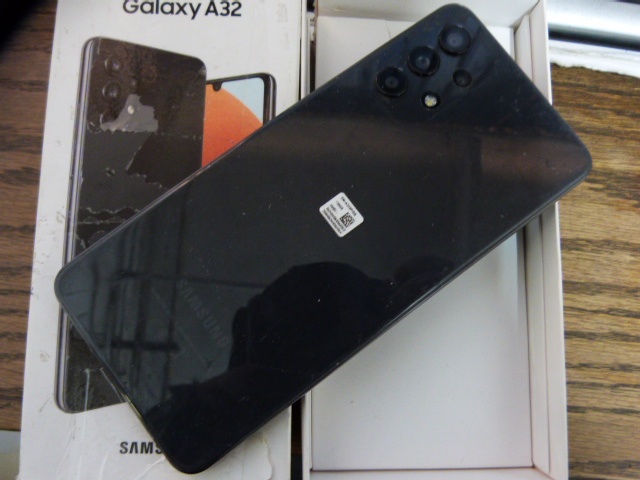 Samsung galaxy a32 - 5